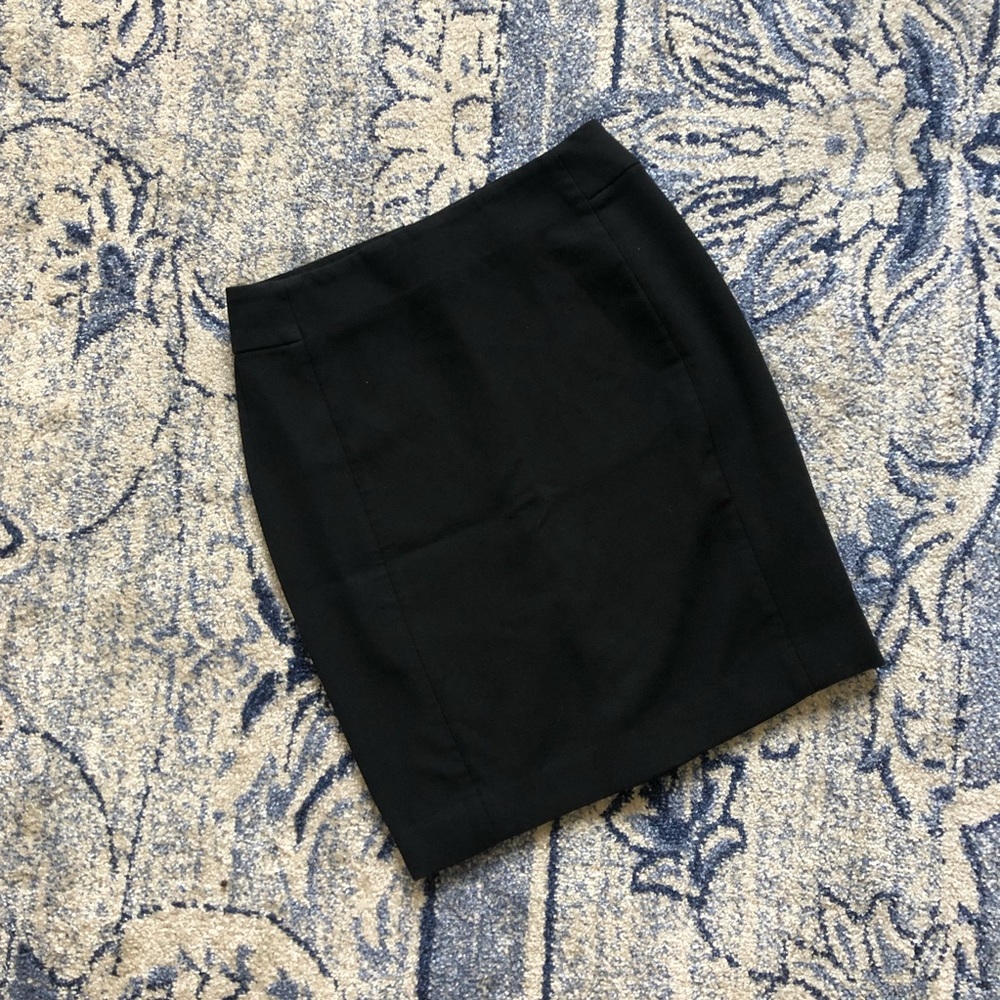 LOFT Black Pencil Skirt